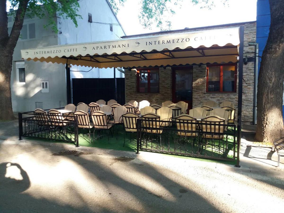Bed&Breakfast Intermezzo Caffe Kikinda Екстериор снимка